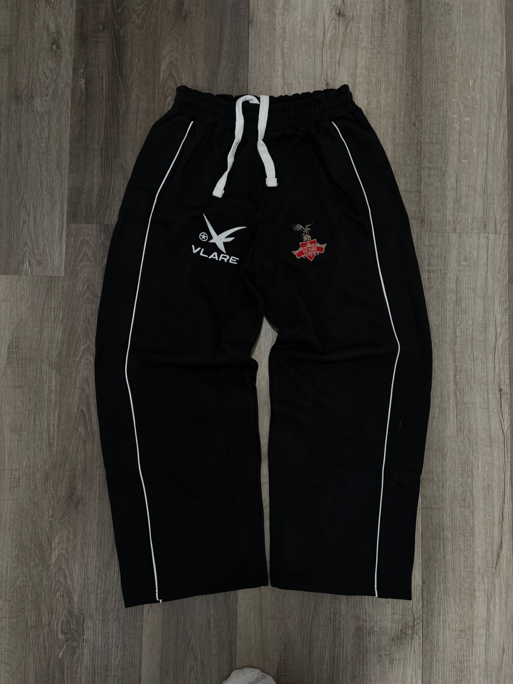 VLARE INTERNATIONAL PANTS